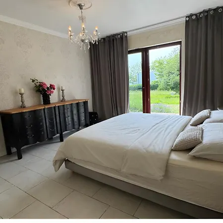 Holiday home Belle Maison Familiale De Kerscaven *